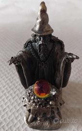 statuetta in peltro Mith e Magic Tudor