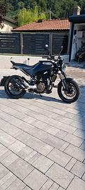 Husqwarna Svartpilen 125