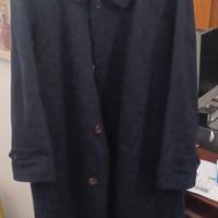 Cappotto classico da uomo di colore blu scuro