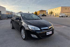 Opel Astra 1.4 Turbo 140CV 140.000km