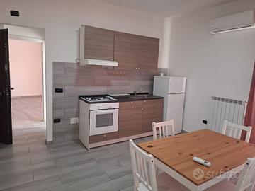 Bilocali arredati ristrutturati zona aversa nord