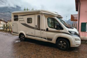 Hymer VAN 374