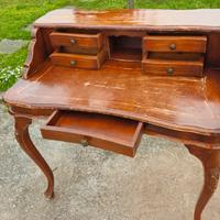 Elegante Scrittoio Antico "Arte Povera" 