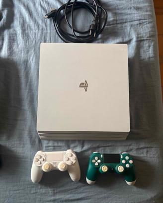 Playstation 4 + Uncharted 4