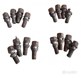 Kit bulloni Citroen C4 2004-2010 16 pezzi