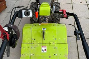 Moto coltivatore grillo modello max 3