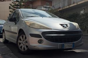 Peugeot 207 gpl benzina