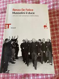 Libro " Mussolini il Duce"