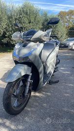 Sh2023 , 125 colorazione limited edition