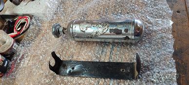 estintore vintage per auto d'epoca 