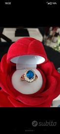 anello in oro 18k con diamanti e zaffiro ol