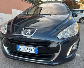 Peugeot 308 1.6 e-HDi allure tetto panoramico