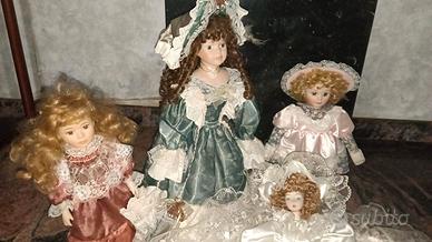 5 bambole in porcellana da collezione