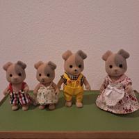 The forrester dog family 4068 sylvanian families