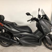 YAMAHA X-MAX 300 Scooter