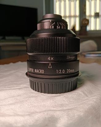 Mitakon Zhongyi 20mm f/2 4.5x Super Macro Canon EF