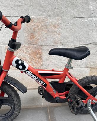 Bicicletta con rotelle 
