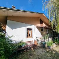 Casa singola con terreno e vigneto