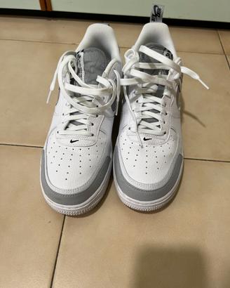 Nike Air Force 1 '07 LV8