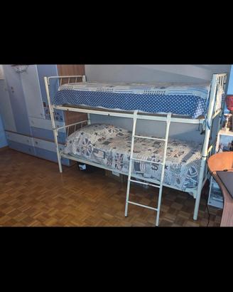 struttura e materasso ( leggi descrizione)