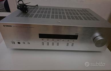 AMPLIFICATORE YAMAHA 