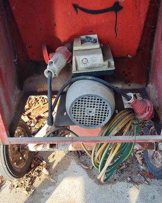 Betoniera a bicchiere 380V
