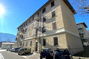 APPARTAMENTO TRILOCALE CON CANTINA COMODO A TUTTI