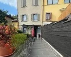 Immobile in asta di 177 m² con 4 locali e box auto