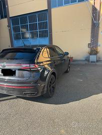 Volkswagen Taigo 1.0 tsi R-line 110 cv