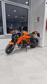 KTM SUPERDUKE 1390R