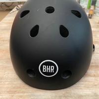 Casco bici monopattino skate pattini
