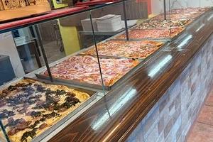 Pizzeria a legna ed elettrico