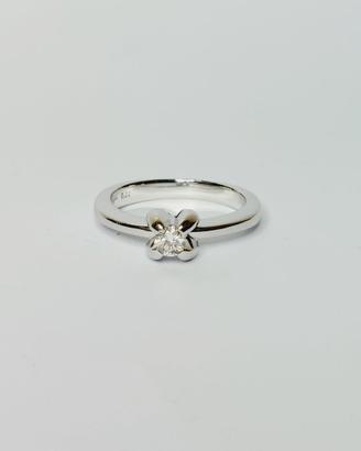Anello oro 18 kt e brillante ct.0.22 Salvini (P)