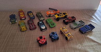 Macchinine Hot Wheels lotto n.1 da 16 pezzi