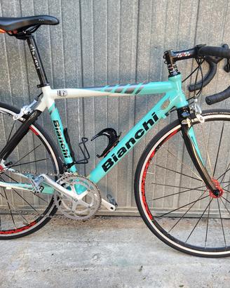 Bici Bianchi 1885 C2C