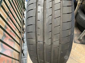 4 Gomme Good Year 235/55R18