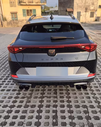 CUPRA FORMENTOR 1.4 plug.in 245CV VZ