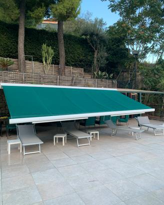 Tenda motorizzata