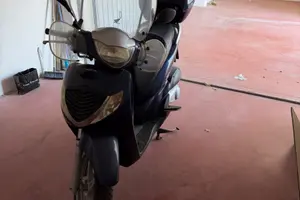 Sh 150 2005