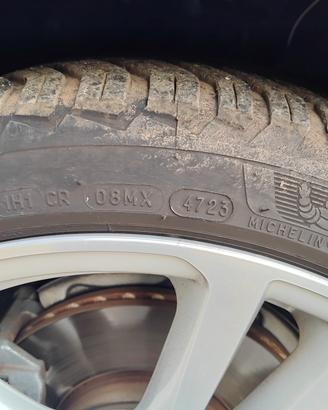 2 PNEUMATICI 225 40 18 Y MICHELIN CROSSCLIMATE 2