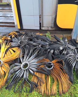 Spazzole autolavaggio usate solo 3 anni