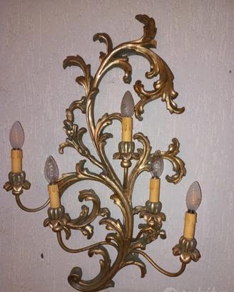 Antica applique in legno dorato