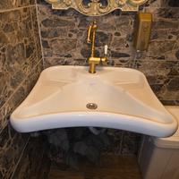 lavello per bagno disabili 