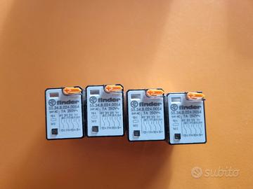 Relè finder 24V AC