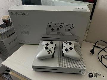 Console XBOX one s - 2 Controller