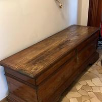 Cassapanca in legno