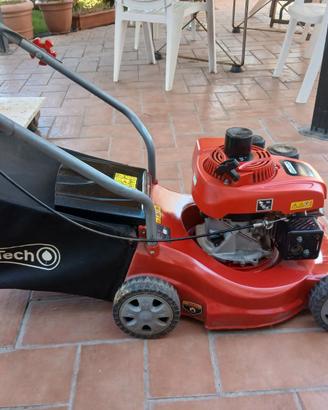 Tagliaerba motore a scoppio
