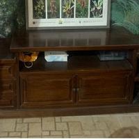 Mobile porta TV e TV 55 Pollici