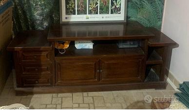 Mobile porta TV e TV 55 Pollici