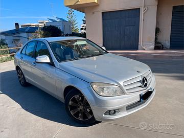 Nuovo Ribasso! Mercedes classe C 220d Anno 2008